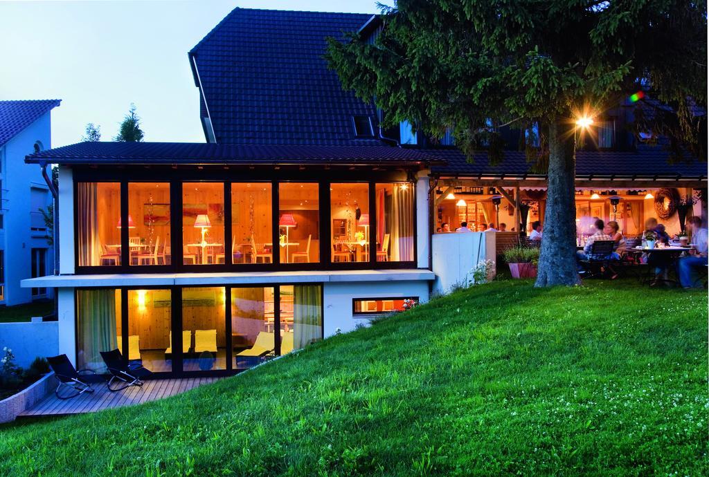Schlegelhof Hotel เคียร์ชซาร์เทิน ภายนอก รูปภาพ